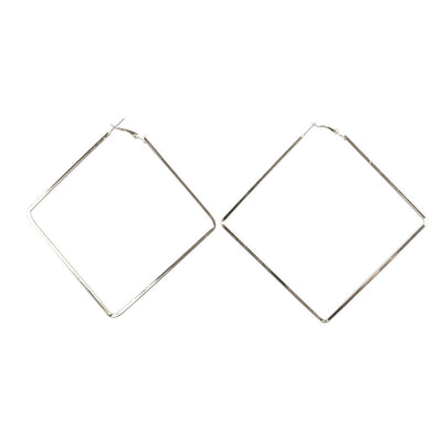 Women's Geometric Diamond Earrings For That Unique Look