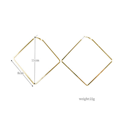 Women's Geometric Diamond Earrings For That Unique Look