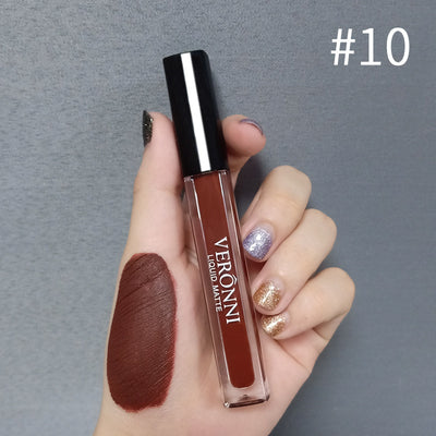 Matte color lipstick