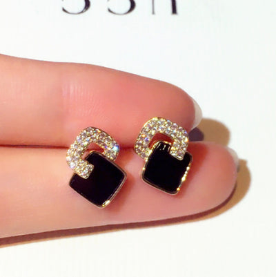 Fashion Design Sense Earrings Women