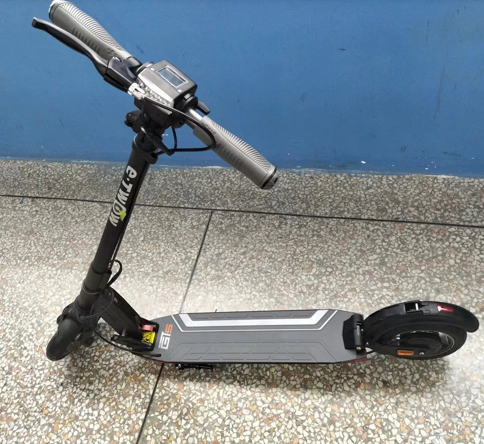 2023 newest original E-TWOW GT sport version 700W motor 48V 9.6 Ah E TWOW Li-ion Battery electric scooter