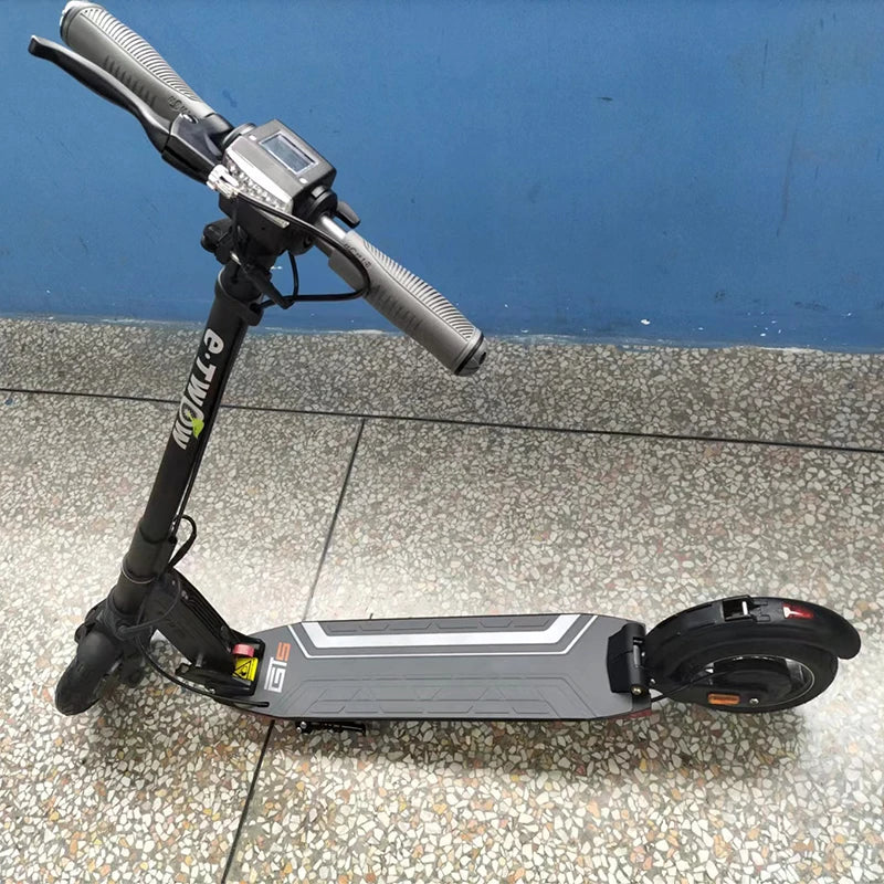 2023 newest original E-TWOW GT sport version 700W motor 48V 9.6 Ah E TWOW Li-ion Battery electric scooter